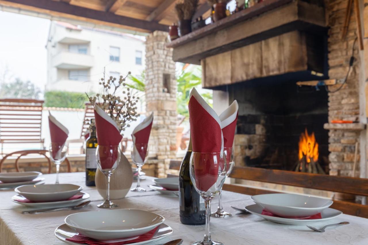 Holiday Home Bukovac プーラ エクステリア 写真